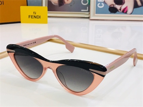 Fendi sunglass-577